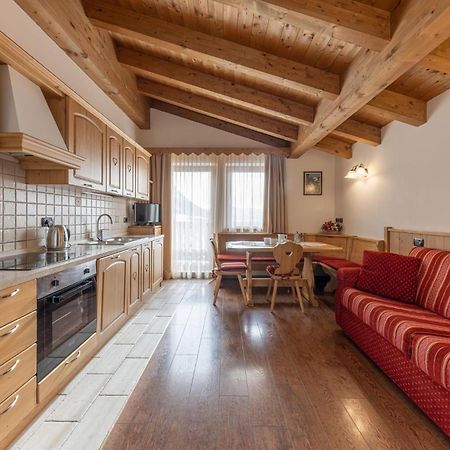 Residence Adler San Martino Di Castrozza Exterior foto